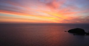 Fotografía ilustrativa para: Festival urbano anuncia cartel con artistas emergentes y escenarios al aire libre